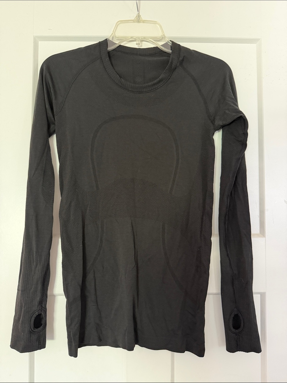 Lululemon Women’s Long-Sleeve Seamless Performance Top - Black